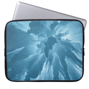 Funda Para Portátil Vista de ángulo bajo de estalactitas