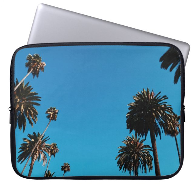 Funda Para Portátil Vista de los árboles desde el ojo de gusano (Frente)