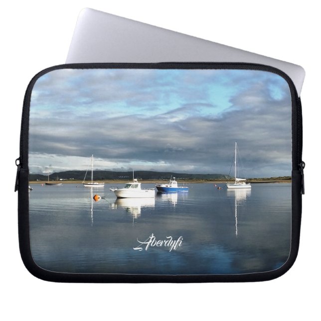 FUNDA PARA PORTÁTIL VISTAS DE GALES (Frente)
