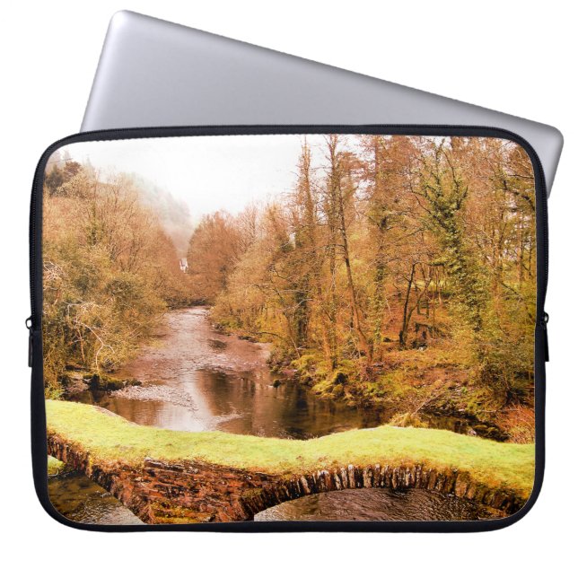 FUNDA PARA PORTÁTIL VISTAS DE GALES (Frente)