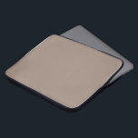 Funda Para Portátil Warm Dusty Rose Background – Wedding Design<br><div class="desc">Elegant warm dusty rose background, ideal for wedding invitations, signage, and minimalist event designs. Capture timeless romance with this warm dusty rose background, perfect for weddings and celebrations year-round, especially summer. This soft, elegant solid color provides a calm yet sophisticated backdrop, ideal for wedding invitations, signage, favor tags, and bridal...</div>