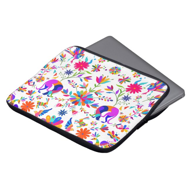 Funda Para Portátil Weims, Rabbits, & Birds Otomi styled pattern  (Superior anverso)