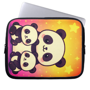 Funda Para Portátil Whimsical Panda Trio en el Paisaje del Gradiente