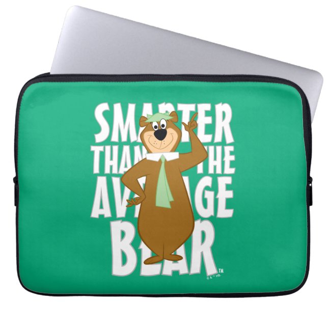 Funda Para Portátil Yogi "Más Inteligente Que El Oso Medio" (Frente)