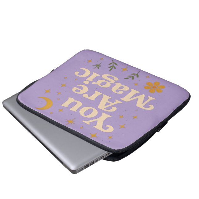 Funda Para Portátil You Are Magic - Inspirational Star Design with Pos (Inferior anverso)