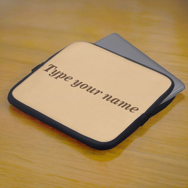 Funda Para Portátil Your Name on Light Brown Laptop Sleeve (Light brown laptop sleeve with your name)