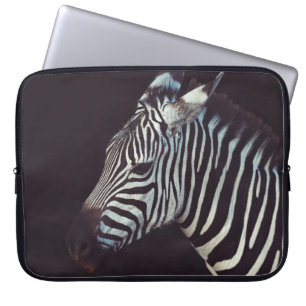 FUNDA PARA PORTÁTIL ZEBRA EN PRINCIPIOS DE ENFOQUE EN ESCASOS