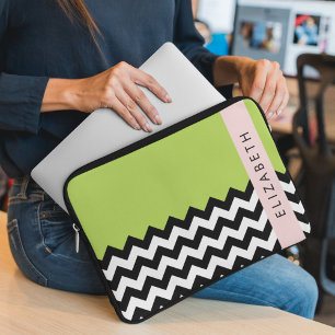 Funda Para Portátil Zigzag negro y blanco, chevron, verde, tu nombre