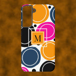 Funda Para Samsung Galaxy S22  Círculos abstractos modernos Monograma rosa Verde<br><div class="desc">Un diseño claro y audaz de círculos abstractos en tonos rosa,  verde azulado y naranja. El personalizar del diseño tiene un monograma centrado en un cuadrado naranja. Elegante y llamativo.</div>