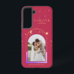 Funda Para Samsung Galaxy S22 FOTO Celestial Boda Magenta PARA SIEMPRE<br><div class="desc">FOREVER Y SIEMPRE Boda Magenta Celestial Nombre Personalizado Teléfono inteligente Samsung Galaxy Funda presenta el sol, la luna y las estrellas con tu foto favorita en un fondo magenta y personalizada con tu nombre y texto personalizado o "Siempre y siempre" en la tipografía moderna de escritura de caligrafía dorada. FOTO...</div>