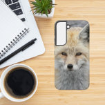 Funda Para Samsung Galaxy S22 Foto de vida salvaje Cute Red Fox<br><div class="desc">Proteja su teléfono Samsung Galaxy S22 con este moderno estuche de teléfono que muestra la imagen de una linda zorra roja con orejas puntiagudas y hocico. Seleccione su estilo de teléfono. Para otras marcas de teléfono, necesitará un funda personalizar para rellenar la imagen en los bordes de la plantilla de...</div>