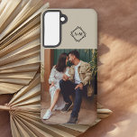 Funda Para Samsung Galaxy S21 Monograma Añadir tu propio bloque de color de foto<br><div class="desc">Mantenga sus recuerdos donde pueda verlos con este diseño de bloques de color y la capacidad de añadir sus propias iniciales de fotos y monogramas que se personalizan fácilmente con sus datos personales.</div>
