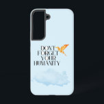 Funda Para Samsung Galaxy S22 "No olvides tu humanidad - Elegante barrido de oro<br><div class="desc">Traiga inspiración y elegancia diaria a su espacio con esta poderosa cita: "No olviden su humanidad". Con una elegante fuente serif negra y un lujoso colibrí dorado, este diseño combina la sofisticación con el significado. Perfecto para arte en la pared, cuadernos, tazas, camisetas, y más — es un bello recordatorio...</div>