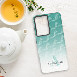 Funda Para Samsung Galaxy S21 Ultra Patrón de esqueleto de caballito de mar Monograma<br><div class="desc">Este diseño presenta un fondo verde de espuma marina con un patrón de esqueleto de caballito de mar bailable blanco y texto de plantilla. Personalice el nombre y el estilo inicial del monograma, quite uno o ambos o edite utilizando la herramienta de diseño para seleccionar el estilo de fuente, el...</div>