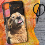 Funda Para Samsung Galaxy S22 Personalizado de fotografías de Silly Golden Retri<br><div class="desc">Este estuche de teléfono presenta una adorable fotografía de un Golden Retriever con los ojos cerrados y sacando la lengua. Personalice o quite el texto o edite utilizando la herramienta de diseño para seleccionar el estilo de fuente,  el tamaño y el color que prefiera.</div>