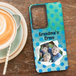 Funda Para Samsung Galaxy S21 Ultra Plantilla de puntos azules de la foto del agujero<br><div class="desc">Este diseño de plantilla incluye una foto de marcador de posición de niños que salen a través de un agujero de papel perforado que USTED REEMPLACE con su foto favorita de miembros de la familia o un mascota. Es posible que tengas que probar varias fotos antes de que te encuentres...</div>