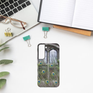 Funda Para Samsung Galaxy S22 Plumas de pavo real y ventanas góticas