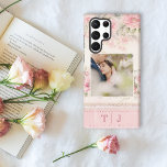 Funda Para Samsung Galaxy S22 Ultra Rosa Girona con foto y monograma<br><div class="desc">Diseño muy bonito y femenino con plantilla de fotografía cuadrada y dos campos de texto monograma iniciales en un delicado patrón rosa de chica rosa pastel.</div>