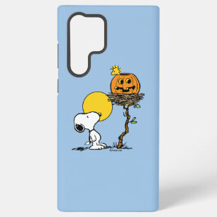 Funda Para Samsung Galaxy S22 Ultra Snoopy y Woodstock anidan con Jack O' Lantern