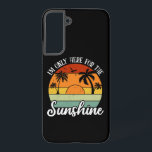Funda Para Samsung Galaxy S22  Sólo estoy aquí por el sol, las vibraciones de ver<br><div class="desc">Prepárate para tomar unos rayos con este divertido y juguetón diseño! Con una tipografía audaz y colorida sobre un fondo brillante y alegre, este diseño capta el espíritu despreocupado de verano y vacaciones. Ya sea que esté en la playa, explorando una ciudad nueva o simplemente disfrutando de actividades al aire...</div>