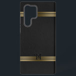 Funda Para Samsung Galaxy S22 Ultra Tiras de oro de textura de cuero de color negro<br><div class="desc">Imagen de fondo vintage de cuero negro acentuado con rayas doradas. Monograma opcional.</div>