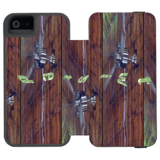 Funda Cartera Para iPhone 5 Watson Techo de madera, ventiladores cromados