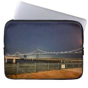 Fundas para portátiles del puente de la Bahía de S