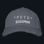 Funny BOSS Bossman Gorra con el nombre personaliza<br><div class="desc">Funny BOSS Bossman Gorra con el nombre personalizado A04 Gorra AZUL hilo BLANCO Crear su propia gorra de béisbol personalizada. ¡Es fácil! ¿Tienes un gran JEFE? Aquí hay un gorra divertido que puedes personalizar con un nombre. Este gorra forma parte de la GRAN colección de regalos BOSS. También puede cambiar...</div>