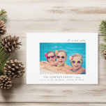 Funny Family Navidades Todo No Es Una Tarjeta Foto<br><div class="desc">Esta linda tarjeta de navidades divertidos hará saber a toda tu familia y amigos que las cosas son un poco más animadas en tu casa. Esta tarjeta de vacaciones presenta un sencillo tema minimalista en blanco y negro. Agrega una foto divertida para crear tu propio saludo de navidades personalizados. Visita...</div>