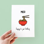 Funny Miso Ramen Pun Birthday Card<br><div class="desc">Miso feliz es tu cumpleaños - divertido juego de palabras con un minimalista ilustracion de fideos de miso ramen</div>