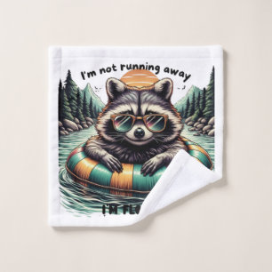 Funny T-shirt with a relaxed raccoon – “I'm not ru