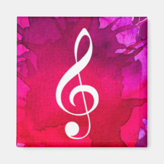 G Clef con imán de fondo magenta
