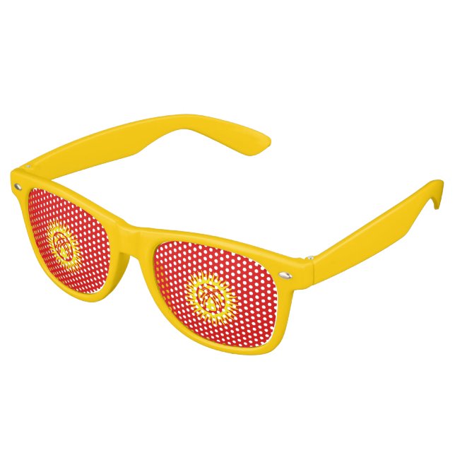 Gafas De Fiesta Retro Bandera de Kirguistán (Ángulo)