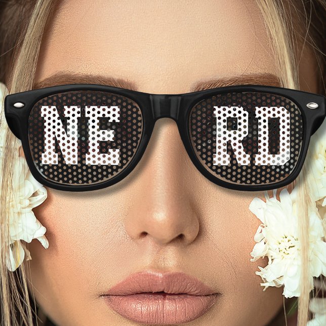 Gafas De Fiesta Retro Black Nerd Geek Loner (black nerd retro sunglasses)