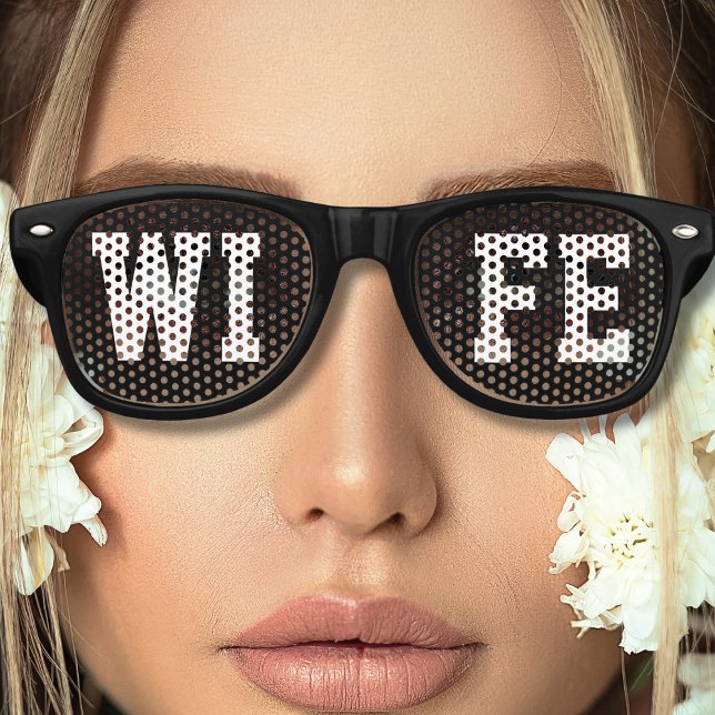 Gafas De Fiesta Retro Partido de la novia de la esposa negra (black retro wife sunglasses)