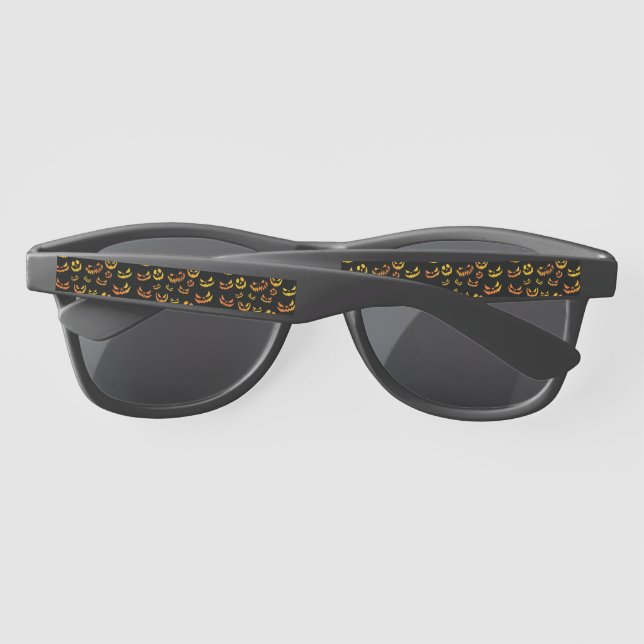 Gafas De Sol Cara de calabaza de Jack O Lantern (Reverso)