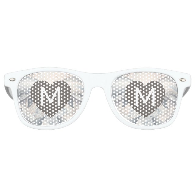 Gafas de sol de corazón boda Añadir su monograma (Anverso)
