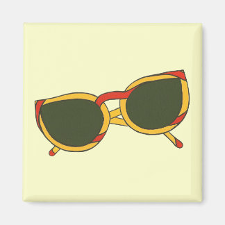 Gafas de sol en amarillo y rojo en los imanes