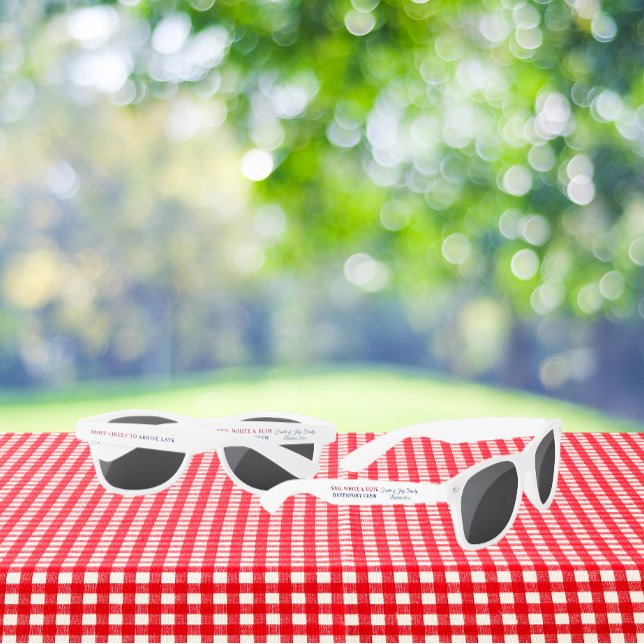 Gafas De Sol Más probable | Rojo Blanco y Azul 4 de la Reunión  (Subido por el creador)