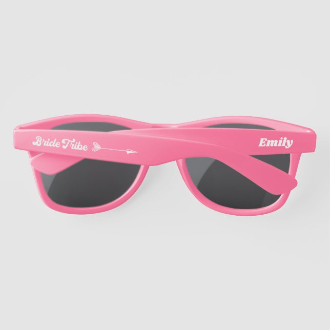 Gafas De Sol Retro Personalizado Bachelorette Bride Tribe (Reverso)