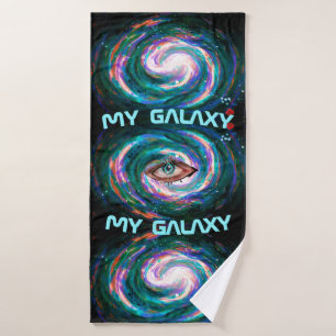 Galaxia con remolino pintado a mano con un ojo