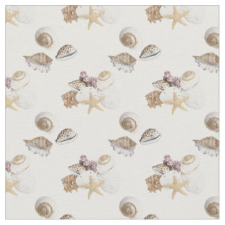 Gallore de los Seashells en la tela blanca