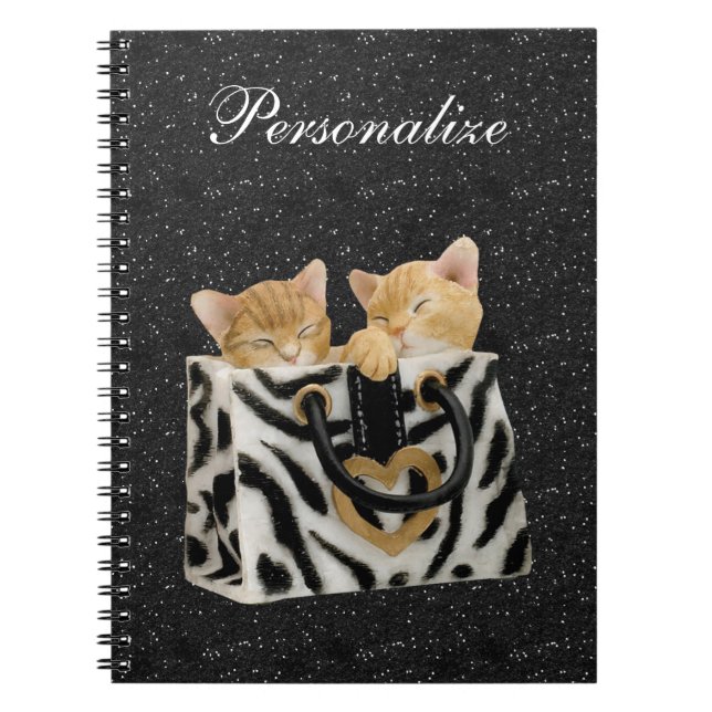 Gatitos en cuaderno del purpurina del negro del (Frente)