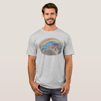 Gatitos y camiseta de los arco iris