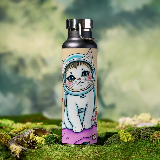 Gato astronauta sueña con botella de agua (Exterior)