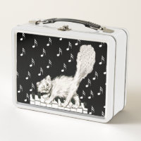Gato blanco de Winking blanquea cola en notas de m