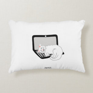 Gato blanco durmiendo en la almohada acento portát
