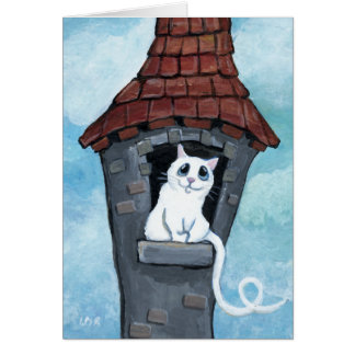 Gato blanco en una tarjeta de la torre del cuento