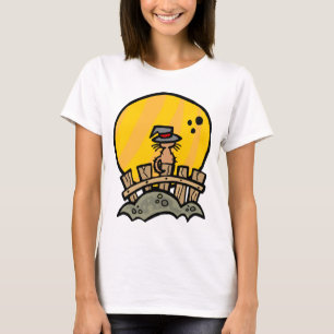Gato de bruja en una camiseta de cerca