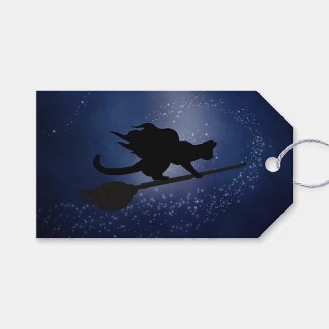 Gato de Halloween en una habitación con etiqueta d (Frente (Horizontal))